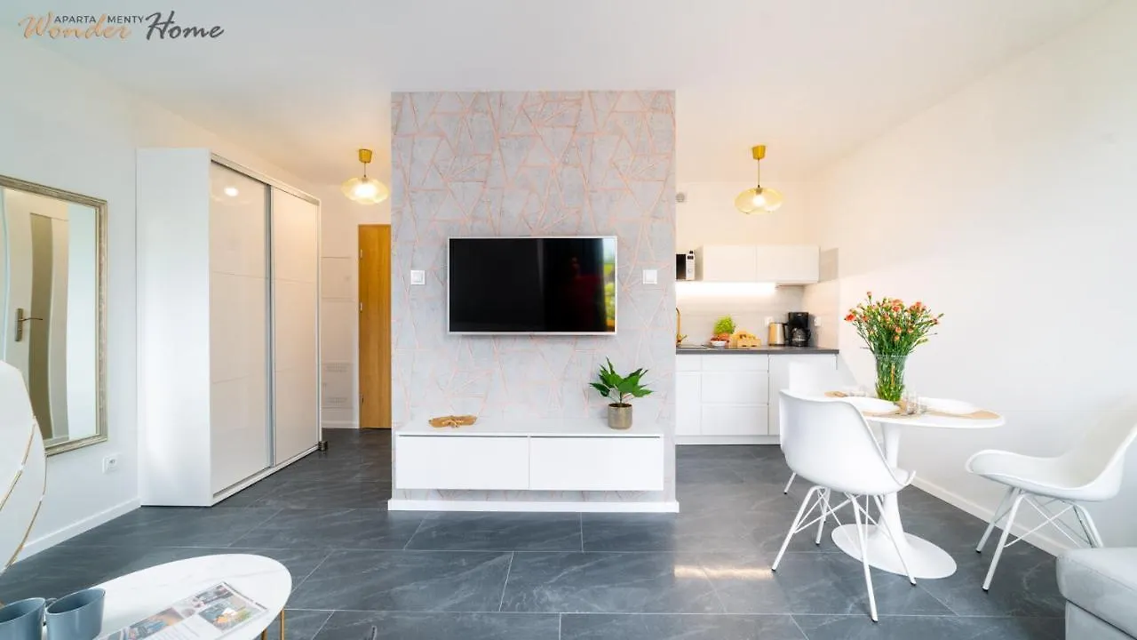 Wonder Home - Apartamenty Polozone Blisko Deptaka, Licznych Restauracji I Sklepow Karpacz 0*,  Poland